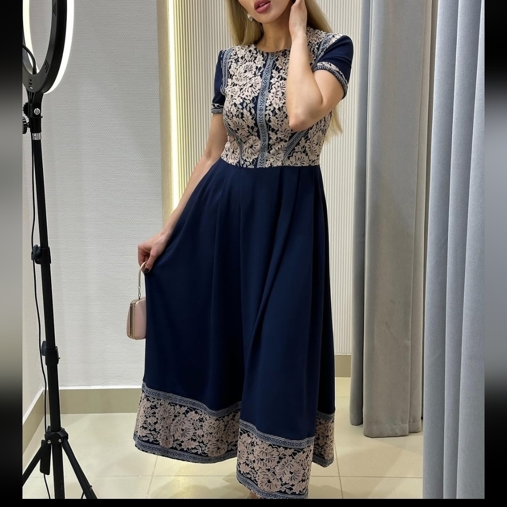 ISRAEL GABRIEL DRESS - Picture 1 of 3